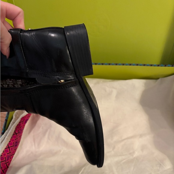 Tory Burch Boots - black, size 7.5 - Picture 10 of 12